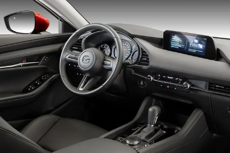 مزدا 3 مدل 2025 نمای اتاق