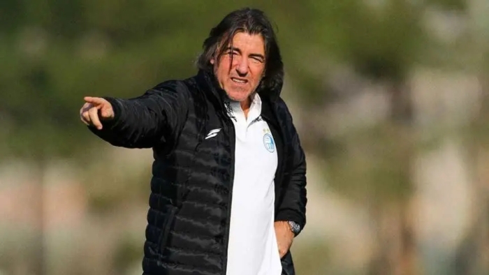 ساپینتو و معمای جانشین اندونگ؛ صفی از جوانان جویای‌ نام