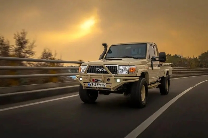 نسخه جدید تویوتا لندکروز به ایران می‌آید