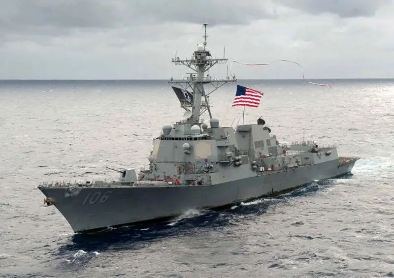 ناوشکن آرلی برک