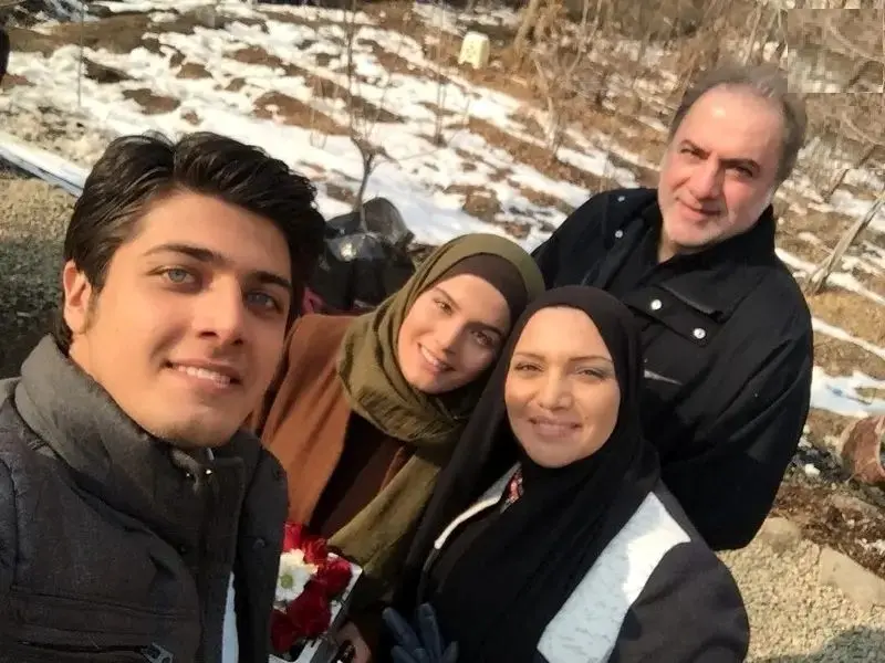 غزاله اکرمی