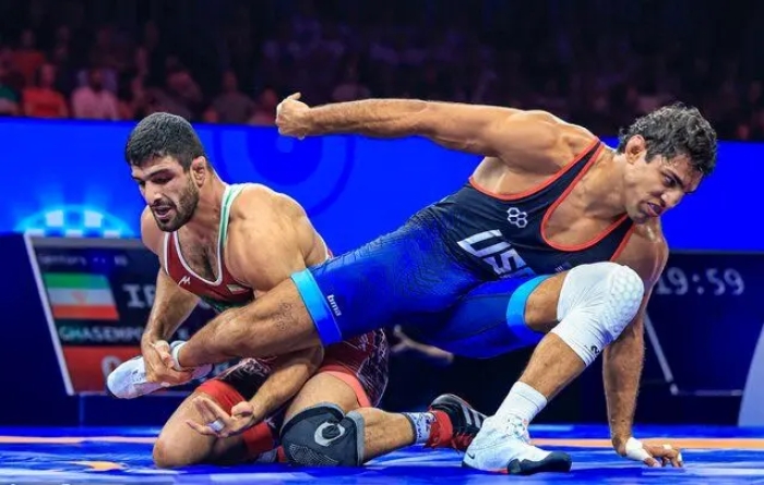 باورنکردنی؛ شکست 11-0 زاهد والنسیا در مسابقات کشتی کرواسی!