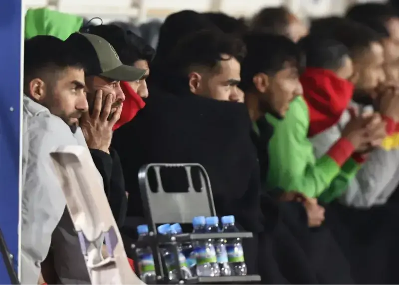 نیمکت پرسپولیس