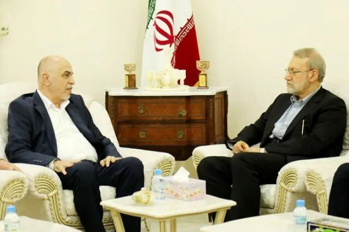 دیدار رییس شورای رهبری حماس با لاریجانی در دوحه