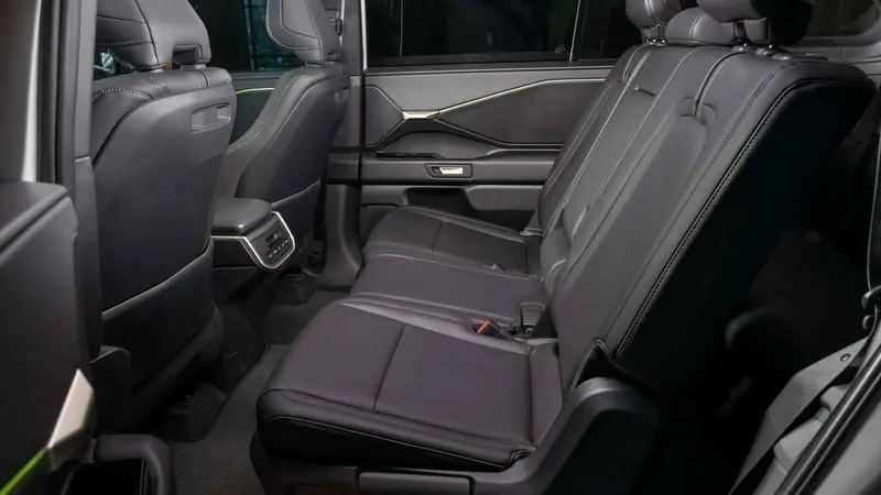 تویوتا Highlander EV 2027