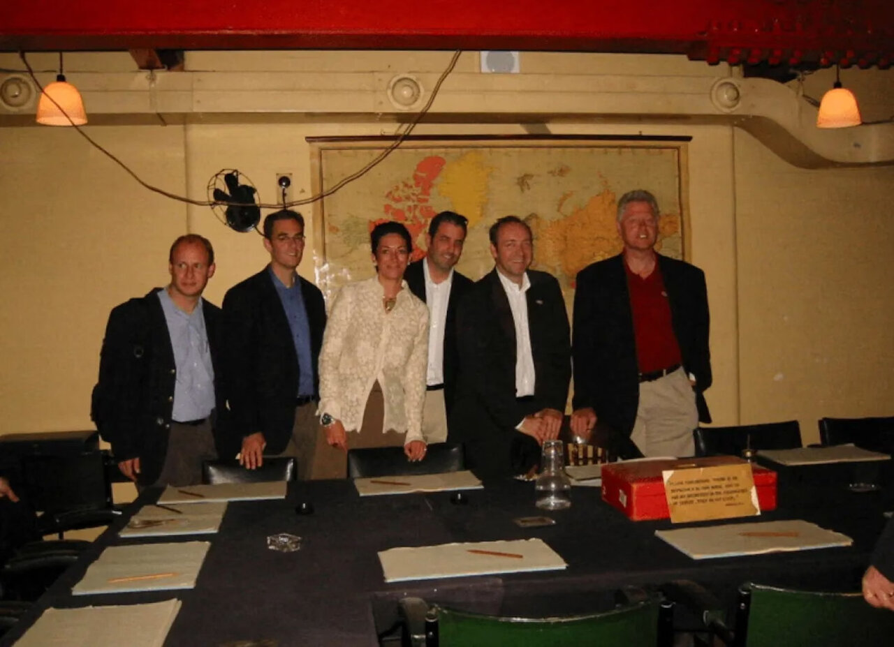 نام کدام سلبریتی‌ها در پرونده اپستین دیده می‌شود؟/ از وودی آلن و مایکل جکسون تا لئوناردو دی‌کاپریو