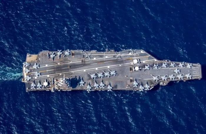 همه چیز درباره ناو هواپیمابر جرالد آر فورد