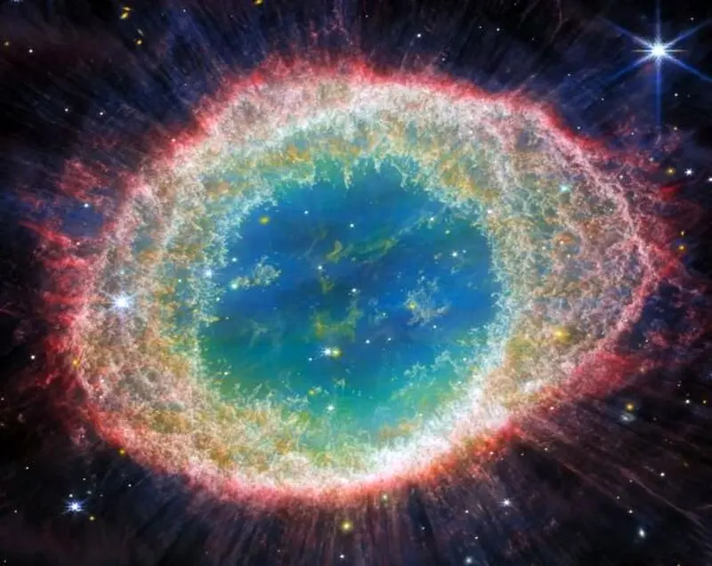 عاشقانههای کیهانی