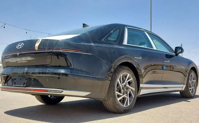 هیوندای آزرا