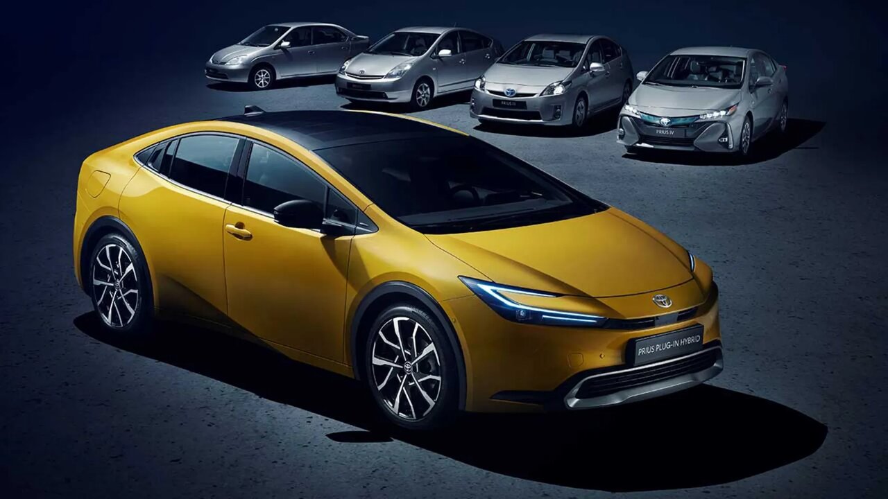 چرا تویوتا پریوس مهم‌ترین خودروی مدرن جهان است؟