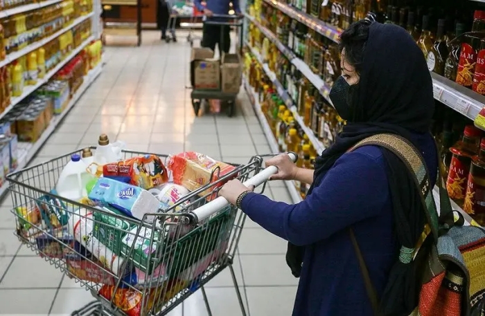 پای میوه و خرما به کالابرگ باز شد