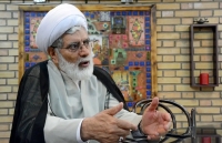 واکنش رهامی به پیشنهاد قالیباف برای افزایش چندباره حقوق‌ها در سال؛ دست ایشان در مجلس باز است