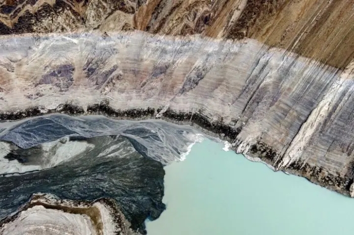 وضعیت بی‌سابقه سد کرج/ تراز به بالاتر از حجم مرده رسیده، اما هنوز 93 درصد آن خالی است