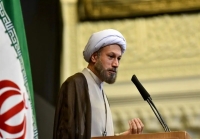 امام جمعه شیراز: گزینه ما بعد از مذاکره، جنگ است