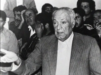 سال 1358/ مالک ساختمان پلاسکو در محوطه زندان قصر اعدام شد