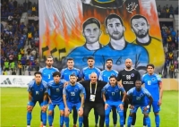 سرمربی ایرانی و تیفوی الطلبه / محبوب سکوها، ایران و عراق ندارد! (عکس)
