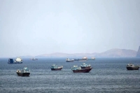 سرگردانی 100 کشتی هنگ‌کنگی در تنگه هرمز