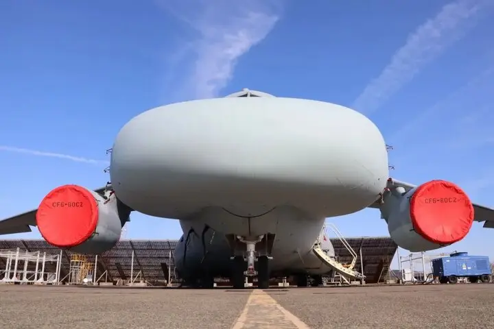 6410268
