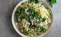 طرز تهیه سالاد کینوا و نخود فرنگی