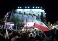 رویترز: هزاران نفر تیم ملی را بدرقه کردند