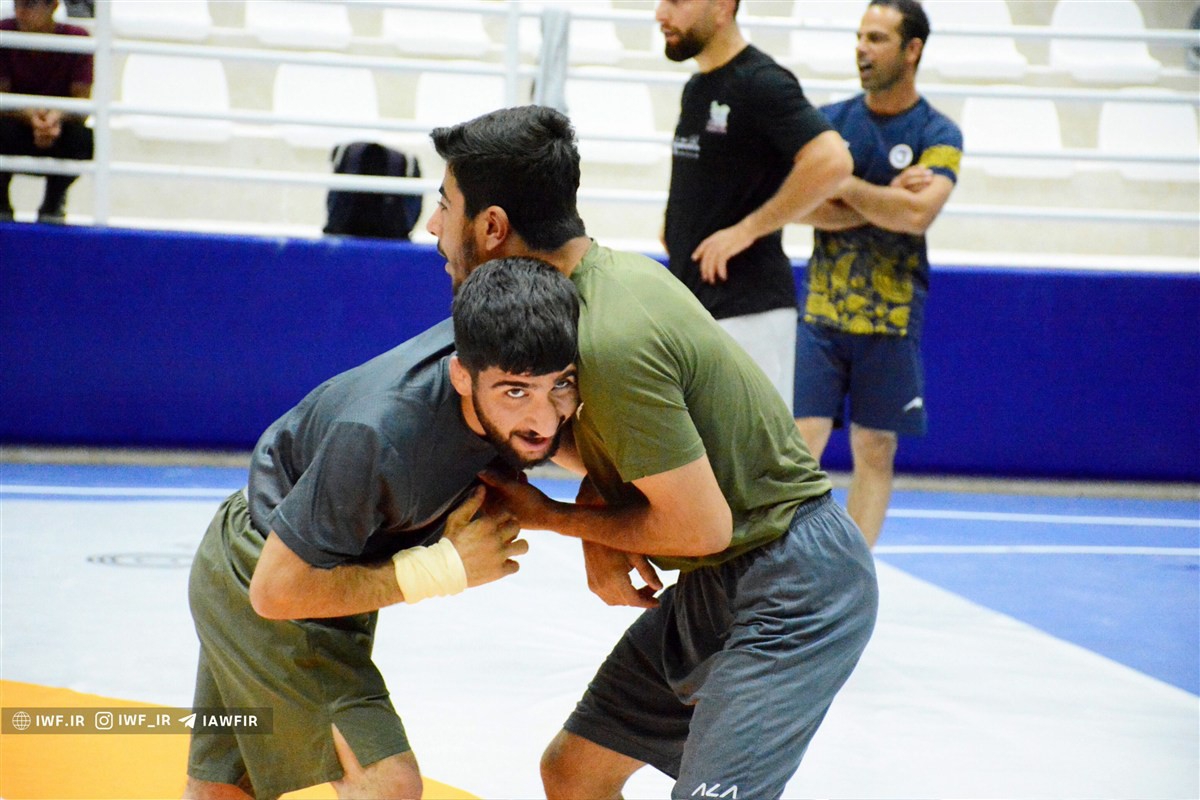 2452193