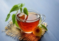 کنترل چربی خون با این دمنوش‌های ساده و طبیعی