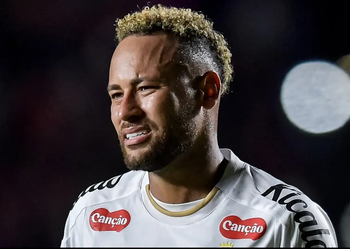 مصدومیت شدید یا خفیف/ اختلاف نظر بزرگ در برزیل بر سر نیمار!