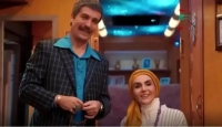 عکسی جدید از شیوا مکینیان، "عشق ارسطو" در کنار خواهرش، پربازدید شد!
