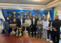 چهار جام جدید در ویترین استقلال (عکس)