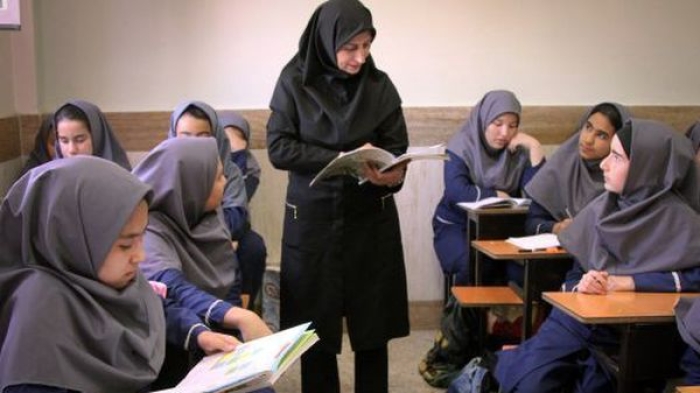 نحوه به کارگیری نیروهای بازنشسته و حق التدریس آزاد
