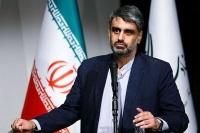 دست روی ماشه، همان دست مذاکره‌کننده و پرچم‌دار خیابان است