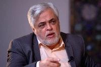 محمد مهاجری: تندروها حتی توان متقاعد کردن خانواده خود را ندارند