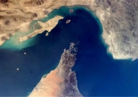 سقوط بالگرد آمریکا در تنگه هرمز