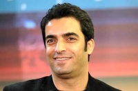 انتقاد تند و تیز منوچهر هادی به برخی بازیگران؛ وقتی دستمزد خوب می گیرید پای کار بمانید + فیلم