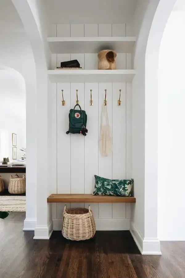 Shiplap-Nook-with-Floating-Bench-Transitional-Entrance_foyer-1
