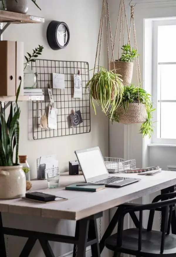 10-Cute-and-Creative-Home-Office-Ideas-Wonder-Forest-1_11zon