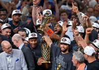 پس از ۵۳ سال: نیویورک نیکس قهرمان NBA شد
