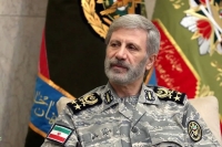 فرمانده کل ارتش: دشمن فهمید که باید به ملت ایران احترام بگذارد