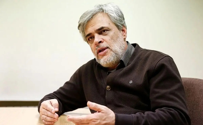 محمد مهاجری: جمع‌کردن تندروها برای نظام مثل آب خوردن است