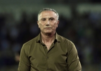 چرا اوسمار را آوردید؟ چرا اخراج کردید؟/ حرفهای تند سرمربی سابق پرسپولیس در ورزش سه!