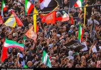 گزارش رسانه عبری زبان از مراسم تشییع رهبر انقلاب / مردم خوهان انتقام هستند