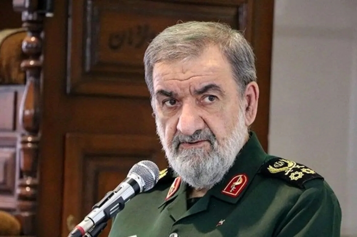 محسن رضایی: ایران بار دیگر عظمت خود را به جهانیان نشان داد