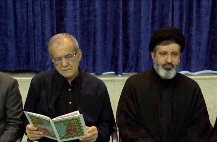 حضور پزشکیان در مراسم بزرگداشت رهبر شهید انقلاب