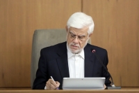 عارف: با گران‌فروشی و احتکار برخورد قاطع می‌شود