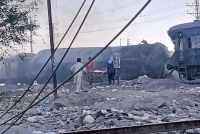 کشته‌شدن 12 نیروی امنیتی در یک حمله انتحاری در پاکستان
