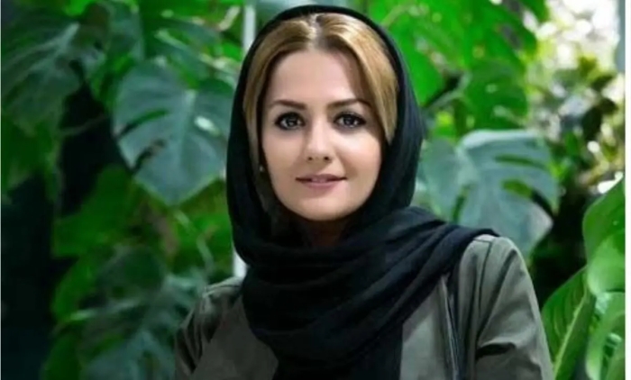 استایل شیک و مجلسی بیتا سحرخیز در یک مراسم
