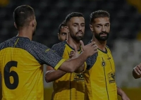 فتح دربی با گلزنی دو چهره آشنا / سپاهان ذوب را برد، آماده لیگ برتر