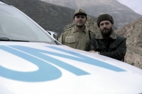 تصویر کامبیز دیرباز و علیرضا کمالی در «سمفونی باران»