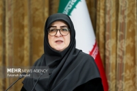 مهاجرانی: رییس‌جمهور باور دارد انسان باید در دامان معلم تربیت شود