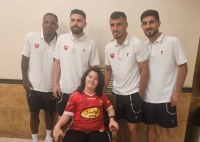 میهمان ویژه در اردوی پرسپولیس (عکس)
